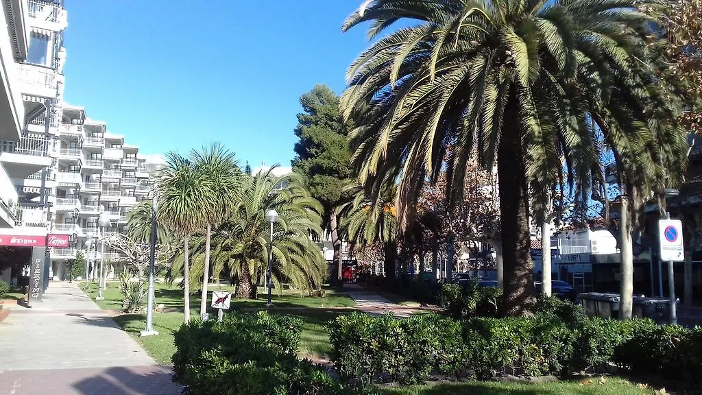 Apartamento Delfos Apartment Salou